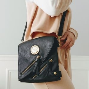 Michael kors crossbody